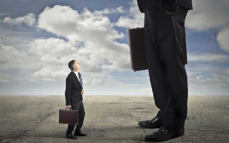 علل خود‌ کم‌ بینی